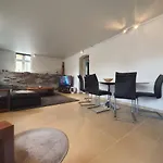 Downtown Berti Ap 3 - 2 דירה *