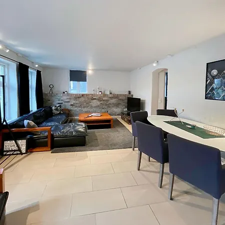 Downtown Berti Ap 3 - 2 *